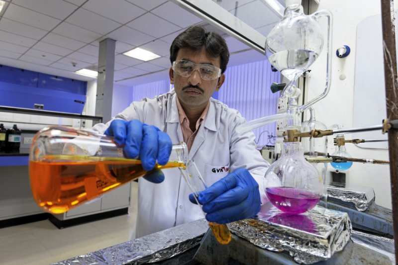 消息人士称，“十三五”已将医疗信息化、高性能医疗器械、生物医药确定为重点