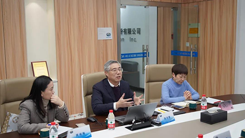 HJC黄金城平台生物医药创始人&CEO陈春麟博士，药效部执行主任董文心博士，公司事务部总监周南梅等