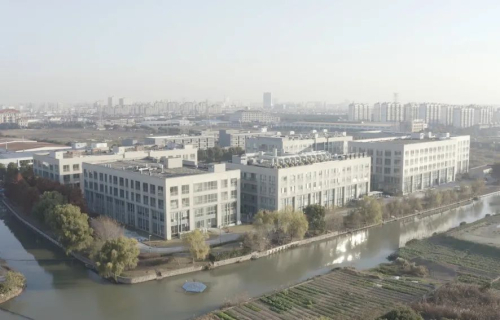 2020 HJC黄金城平台完善了肿瘤免疫服务平台，提供溶瘤病毒、RNAi、CAR-T和疫苗研究技术.jpg